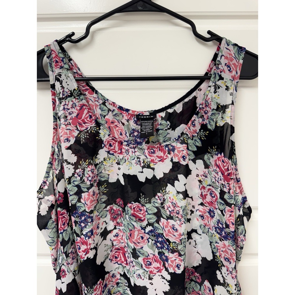 Torrid Womens Size 1 Sleeveless Blouse Top Flowy Boho Floral Multicolor 10016400